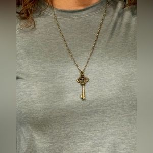 Lucky brand necklace